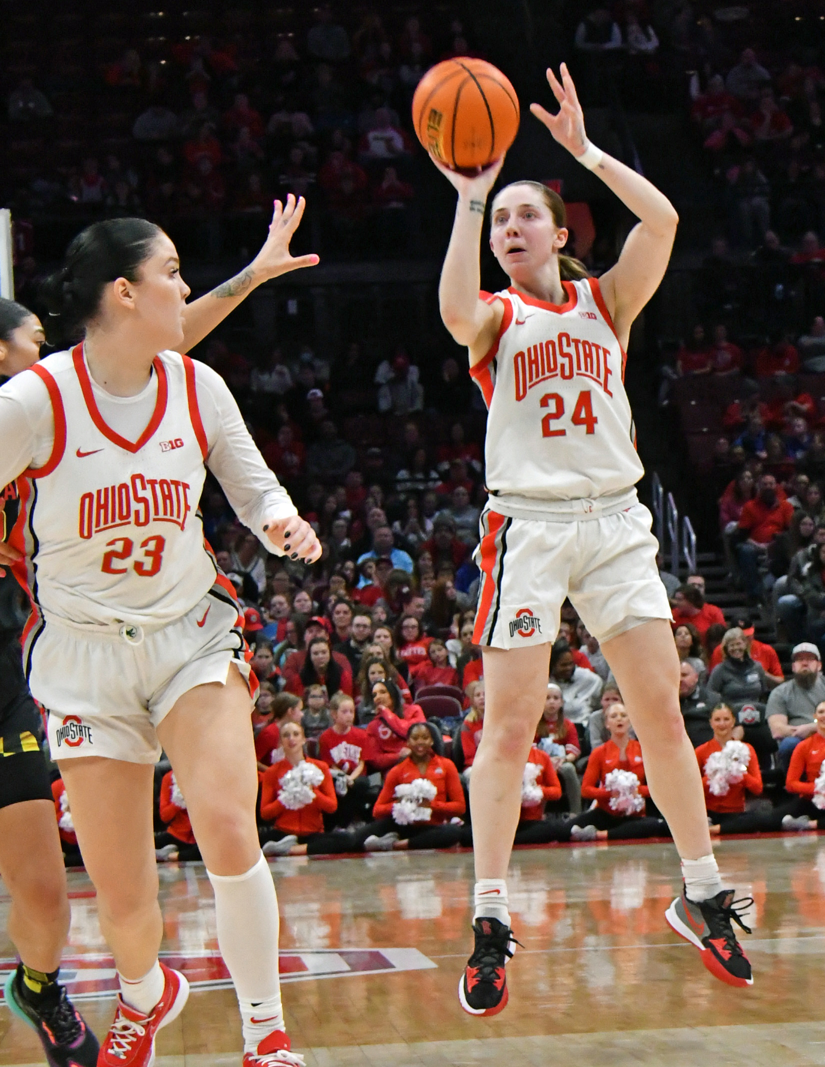 Taylor Mikesell signs with WNBA's Atlanta Dream